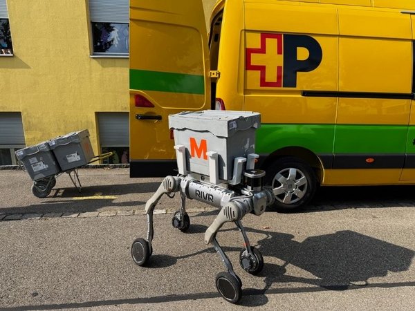 RIVR robot carrying Utz nestable container