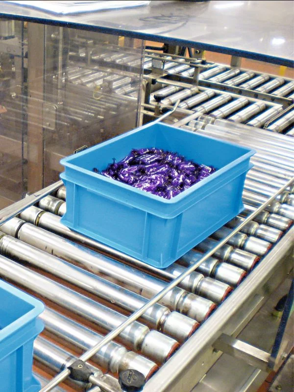 Słodycze Cadbury's w pojemnikach plastikowych RAKO